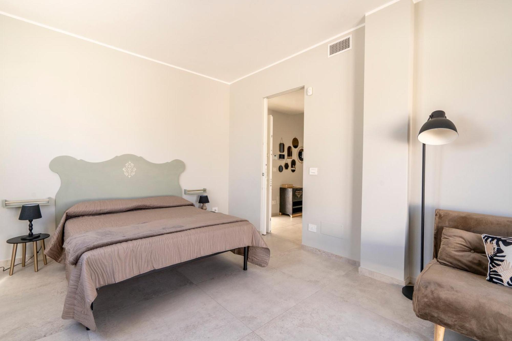 Villa Musa - Your Exclusive Stay In Бари Екстериор снимка