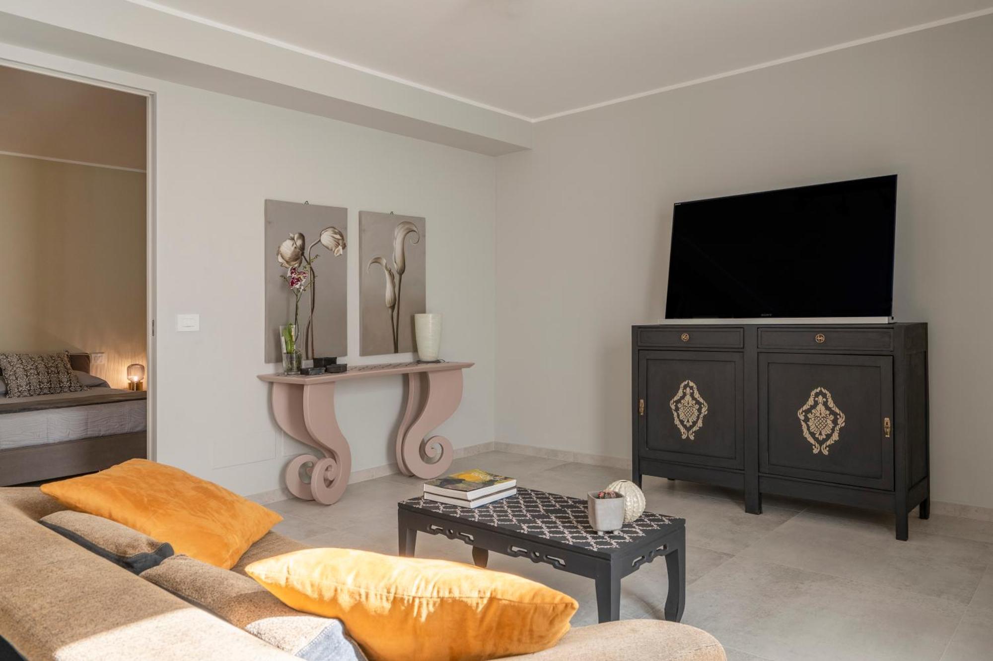 Villa Musa - Your Exclusive Stay In Бари Екстериор снимка